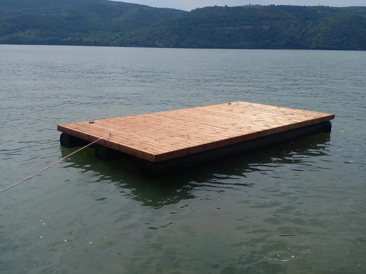 Pontoane Agrement — Clisura Dunării
